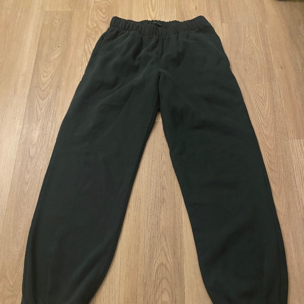 Brandy Melville Green Sweatpants